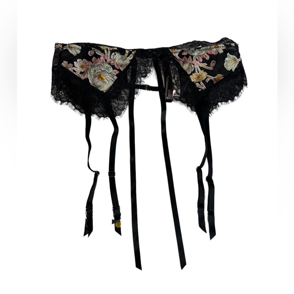 Victoria's Secret XS/SMALL DREAM ANGELS GARTER BELT Black Embroidered Floral